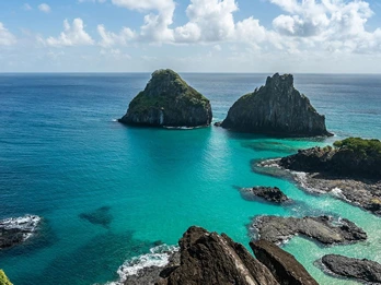 Fernando de Noronha tours